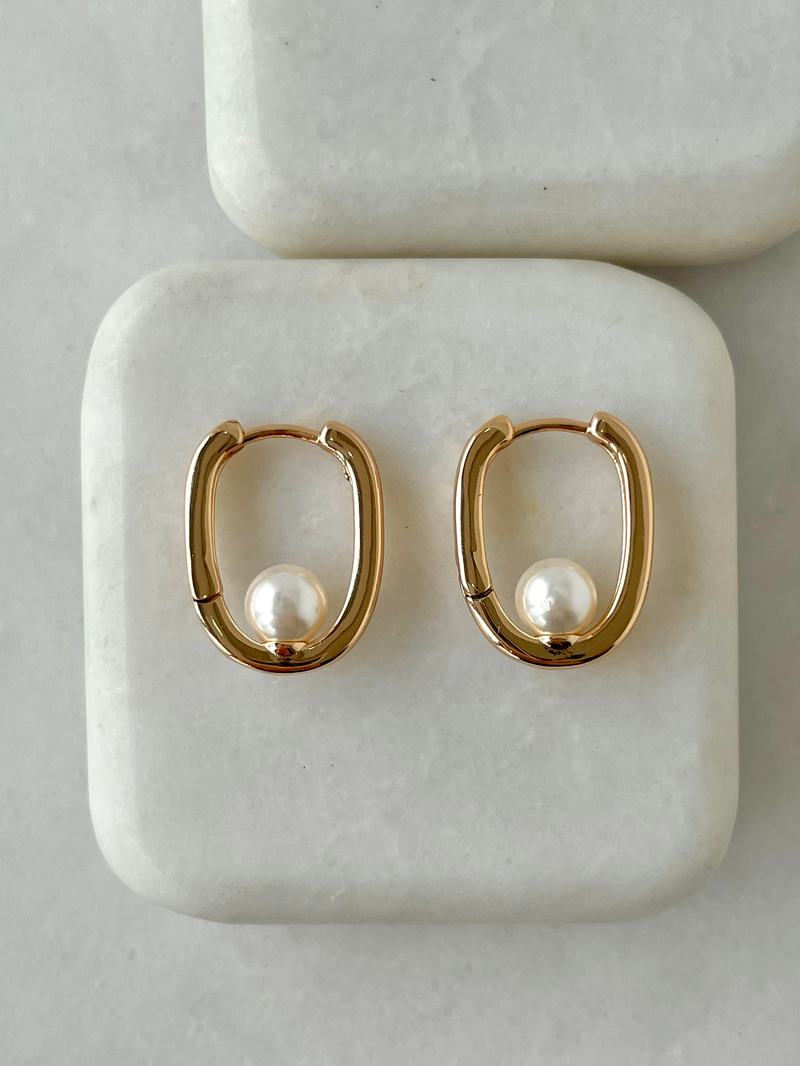 Özel Seri İncili Oval Küpe