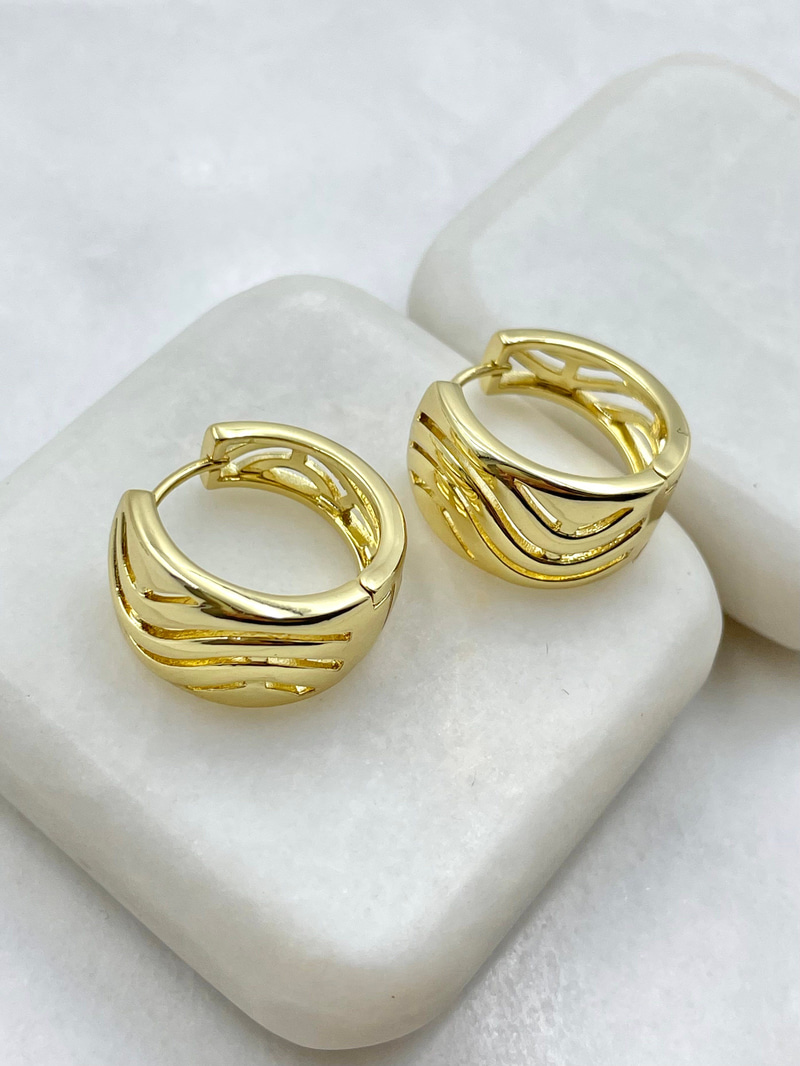 Özel Seri Dalga Şerit Halka Küpe Gold