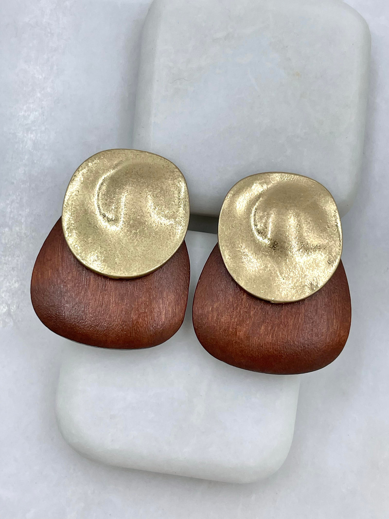 Altın Kaplama Gold Detaylı Eskitme Model Vintage Küpe Kahve