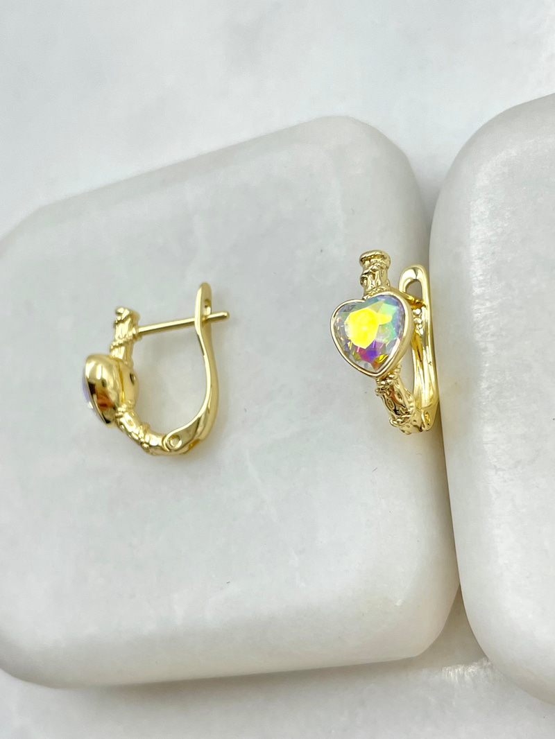 Özel Seri Swarovski Taşlı Kalp U Küpe Gold