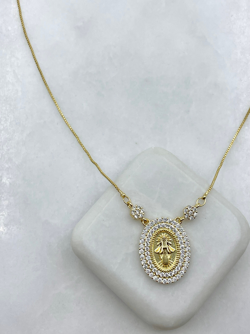 Gömme Taşlı Vintage Büyük Oval Kolye Gold