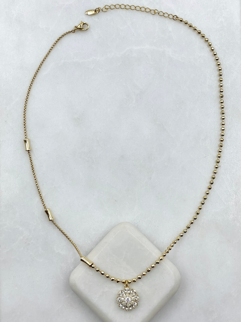 Özel Seri Kristal Çiçek Sallantılı Işıltılı Zincir Kolye Gold