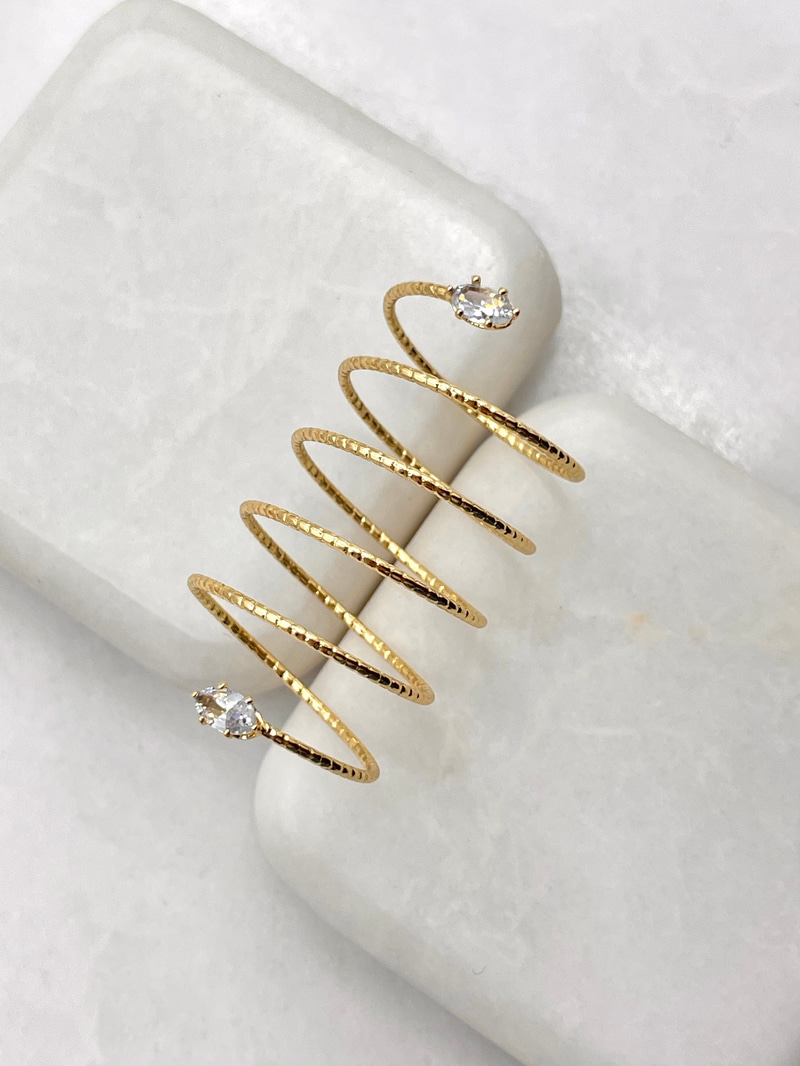 Oval Taşlı Sarmal Yüzük Gold