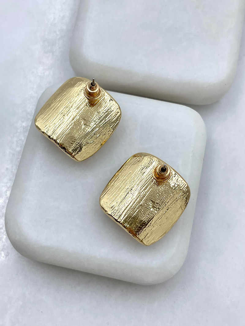 Altın Kaplama Gold Detaylı Kare Vintage Küpe Ekru