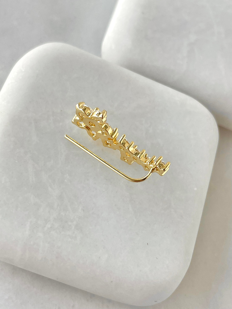 Altın Kaplama Kristal Çiçekli Kıkırdak Küpe Gold