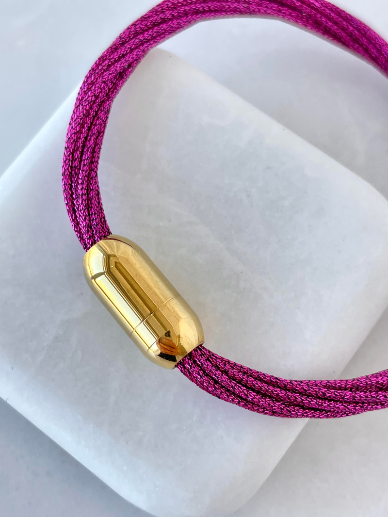 Çelik Simli Mıknatıslı İp Bileklik Mor