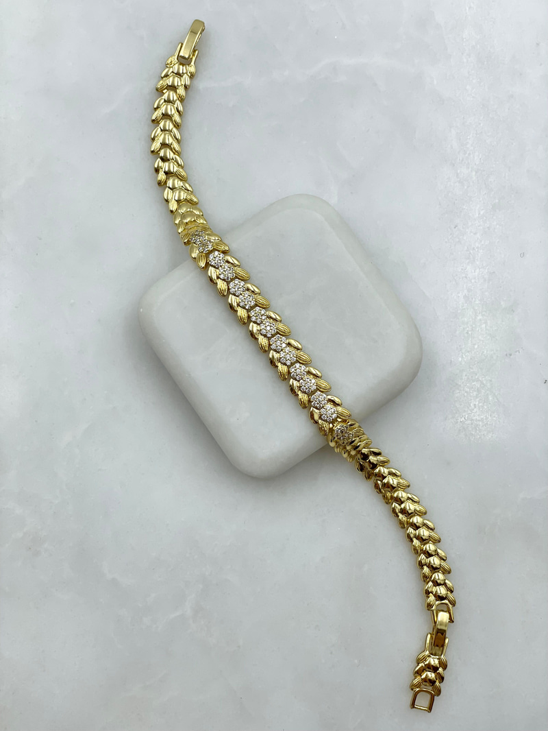 Özel Seri Altıgen Taşlı Sarmaşık Bileklik Gold