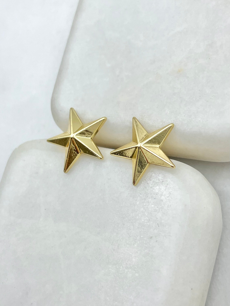 Özel Seri Minimal Yıldız Küpe 1.5 cm Gold