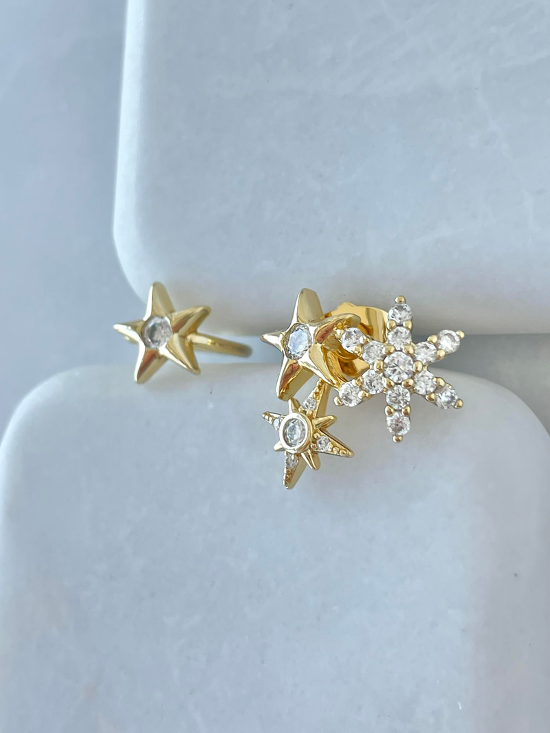 Özel Seri Gömme Taşlı Yıldız Model Kıkırdak ve Küpe Gold