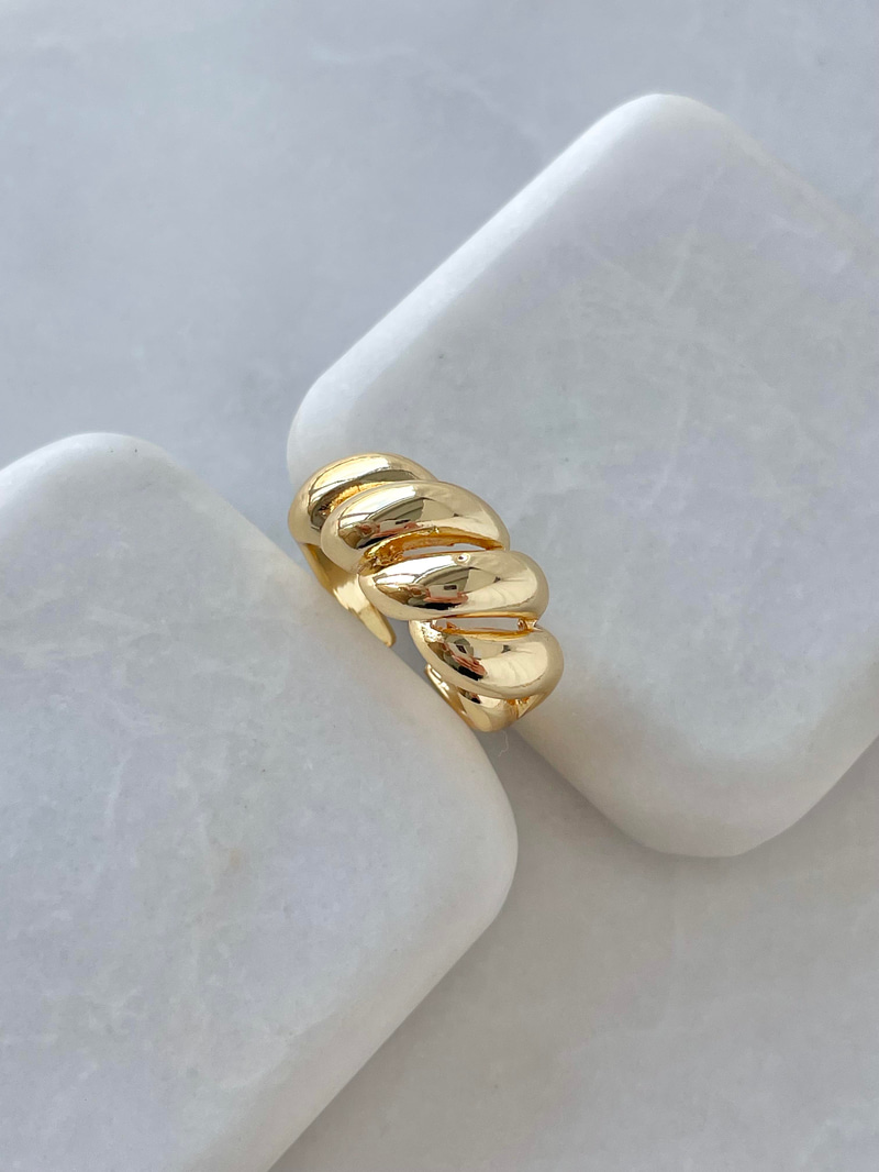 Altın Kaplama Burgu Model Yüzük Gold