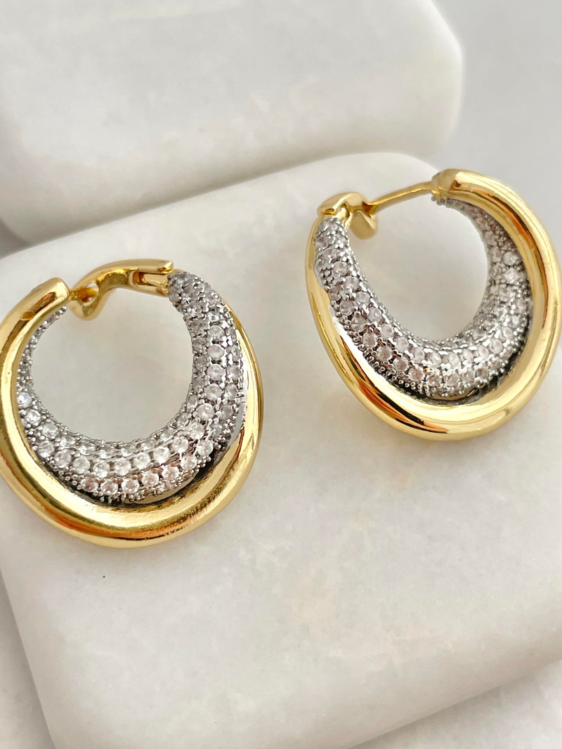 Altın Kaplama Zirkon Taşlı C Model Çift Renk Küpe Gold