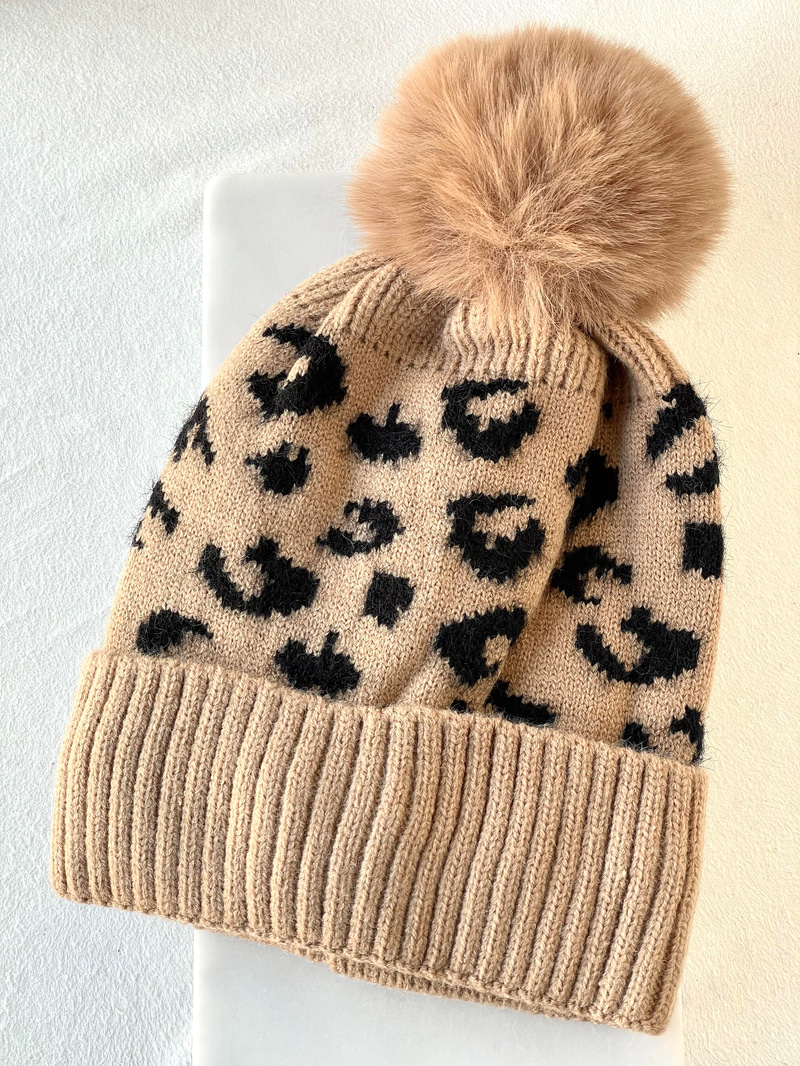 Ponponlu Leopar Desenli Bere Vizon