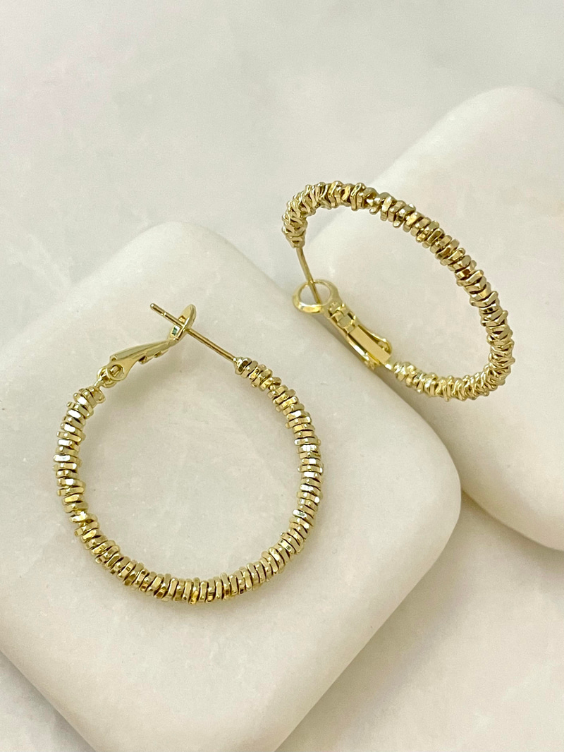 Özel Seri Işıltılı Halka Küpe Gold