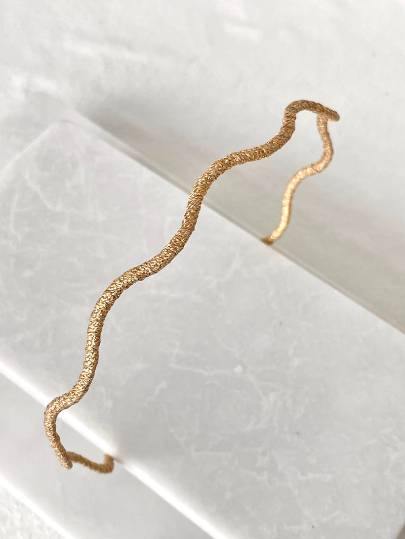 Işıltılı Dalga Model Taç Gold