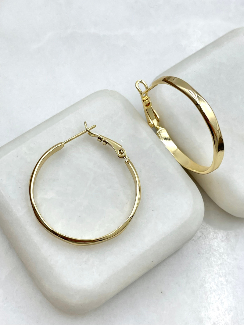 Özel Seri Üçgen Yansımalı Halka Küpe 3 cm Gold