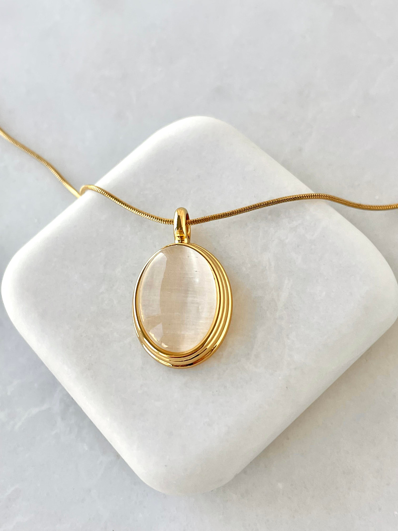 Çelik Oval Opal Taşlı Kolye Vizon