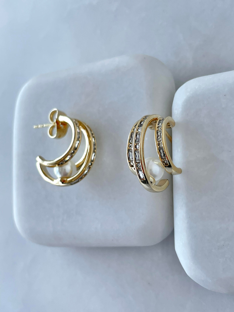 Özel Seri İncili Kristal Taşlı Üçlü Görünüm Küpe Gold