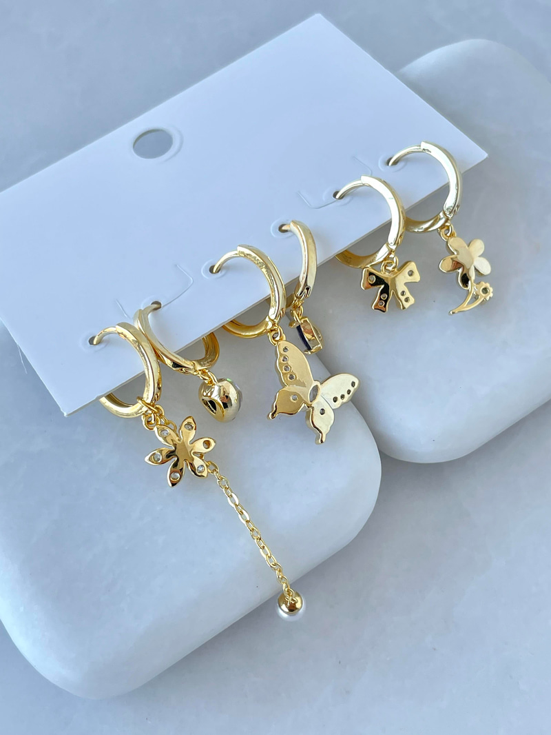 Özel Seri Altılı İnci ve Kelebek Model Kristal Taşlı Küpe Gold