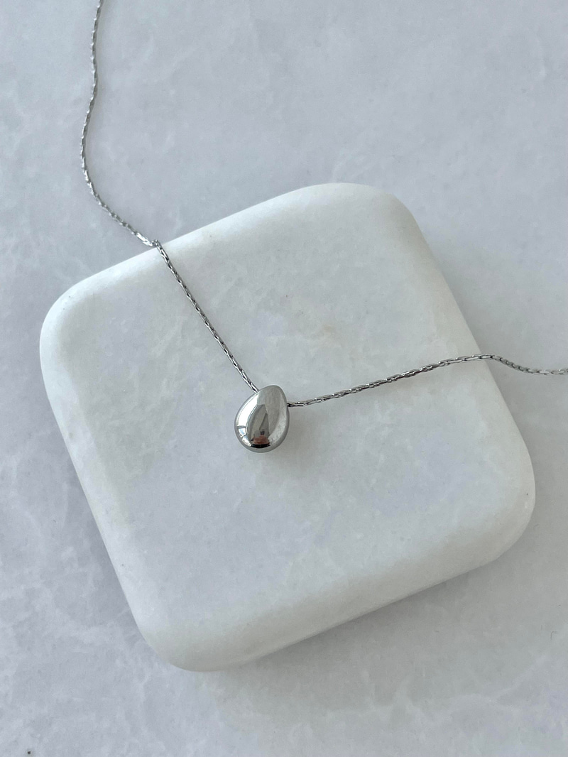 Çelik Minik Su Damlası Kolye Gümüş