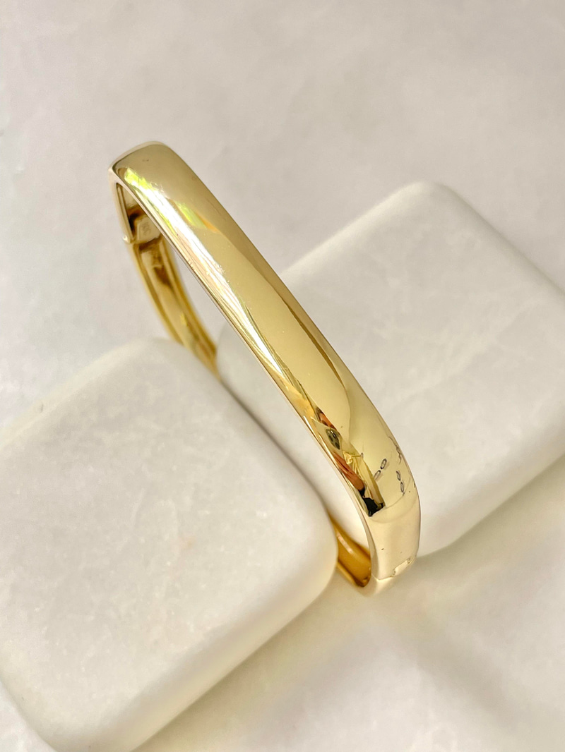 Özel Seri Kare Kesim Kelepçe Gold