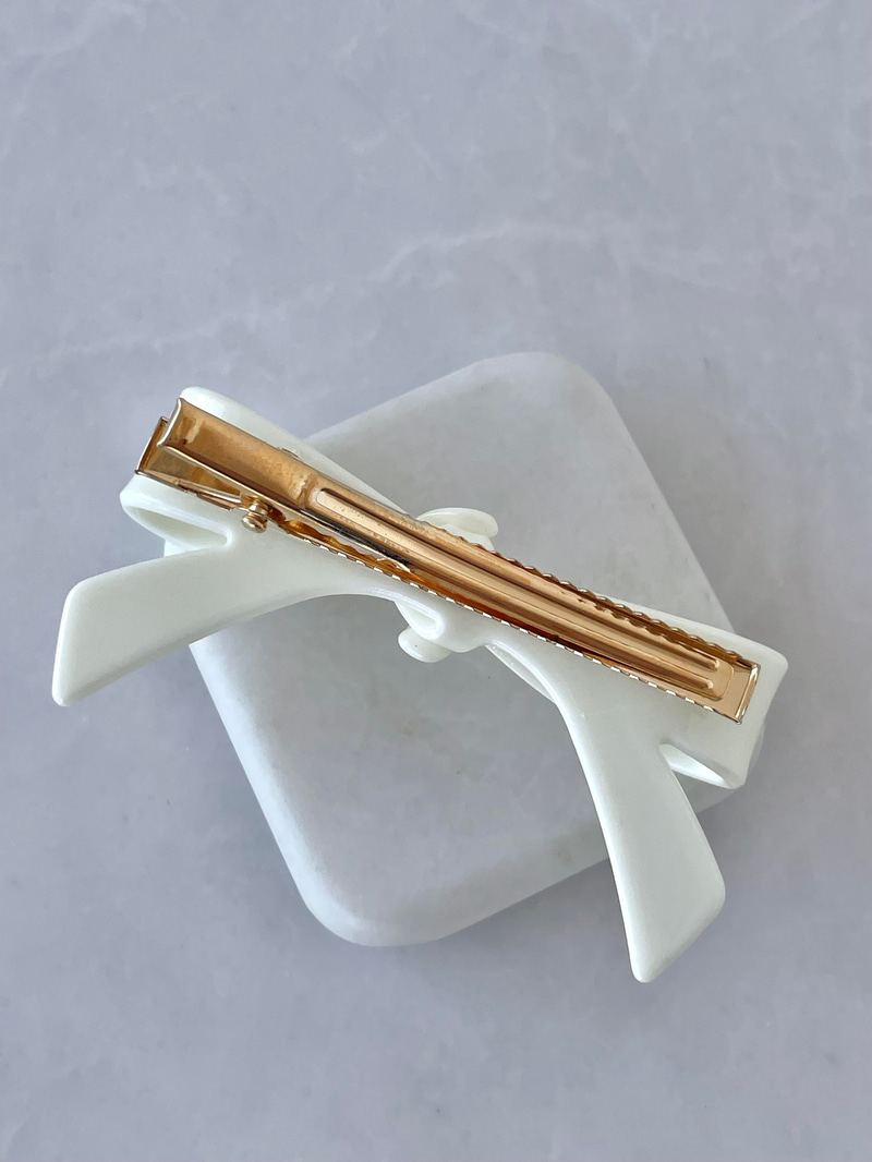 Fiyonk Kemik Pens Toka Ekru