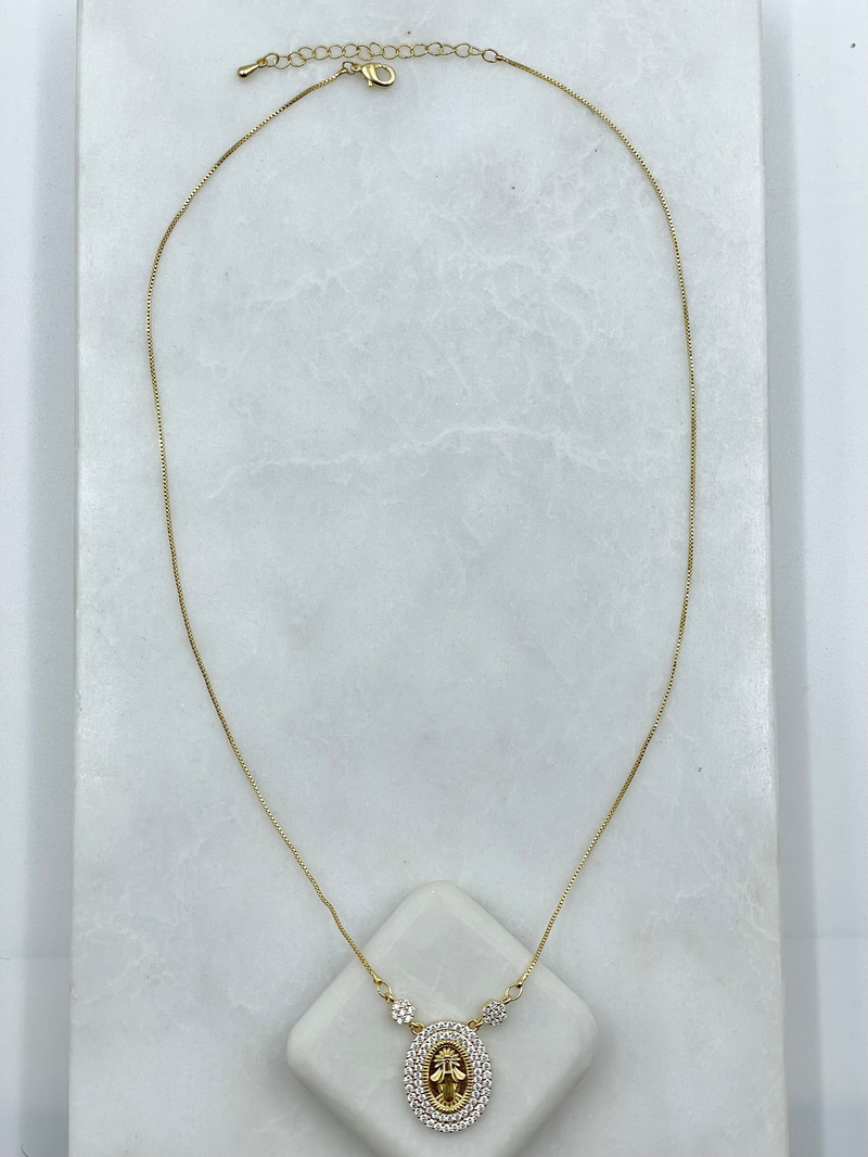 Gömme Taşlı Vintage Büyük Oval Kolye Gold