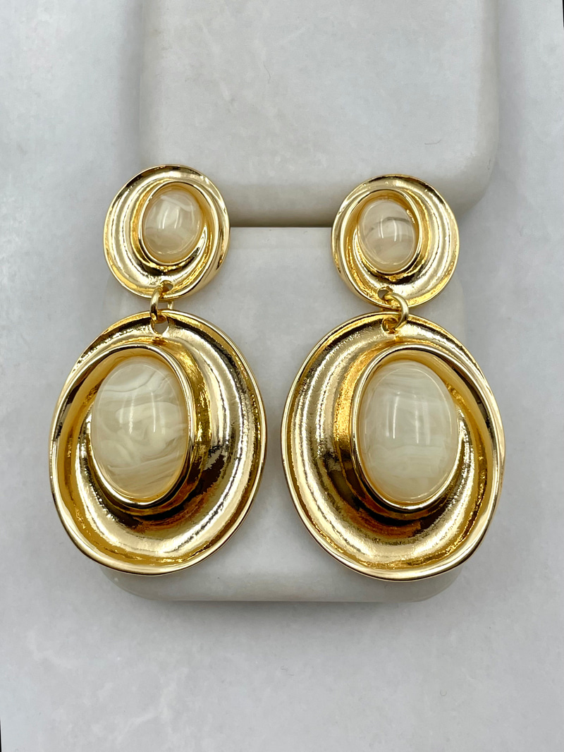 Taşlı Büyük Küçük Sarmal Vintage Küpe Ekru