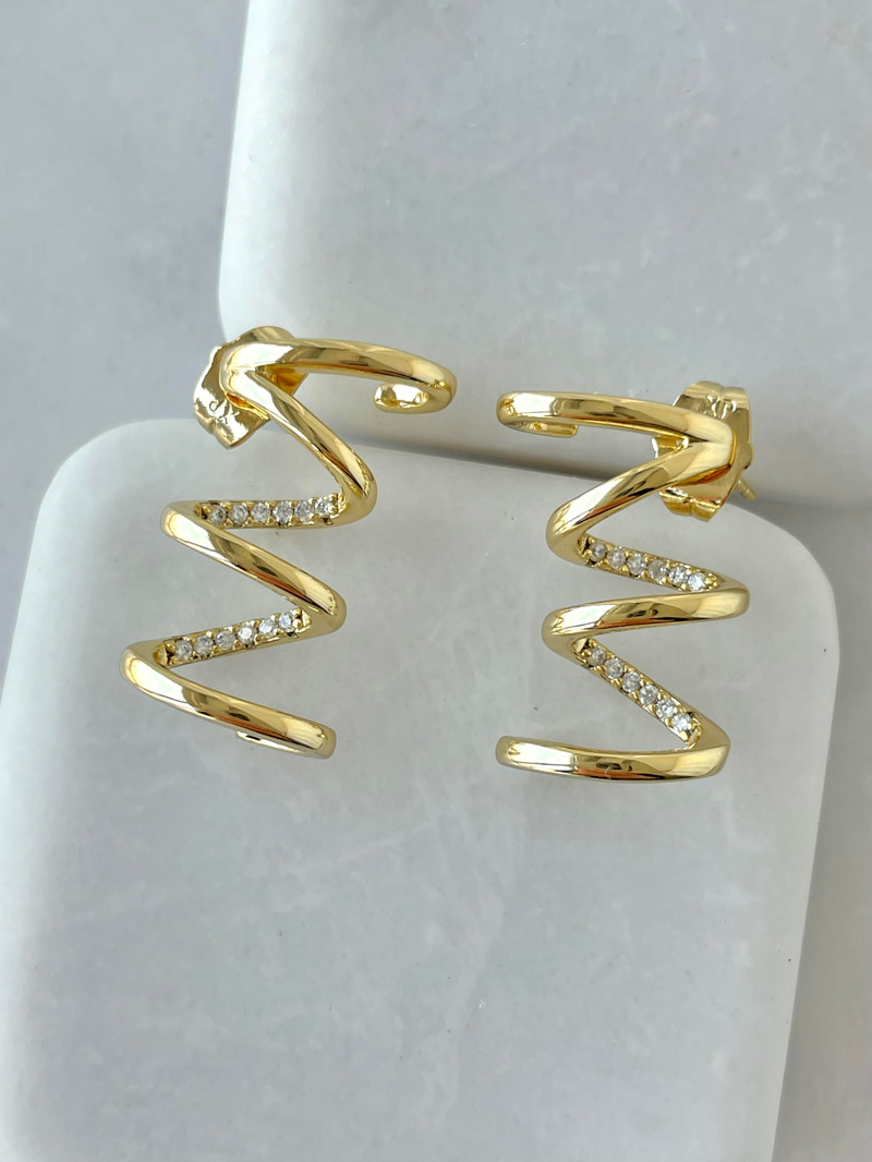 Özel Seri Gömme Taşlı Kıvrım Küpe Gold