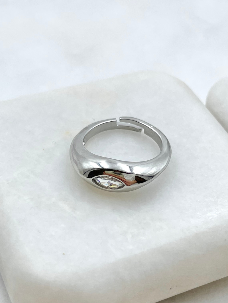 Altın Kaplama Kristal Taşlı Bombeli Serçe Parmak Yüzüğü Gümüş