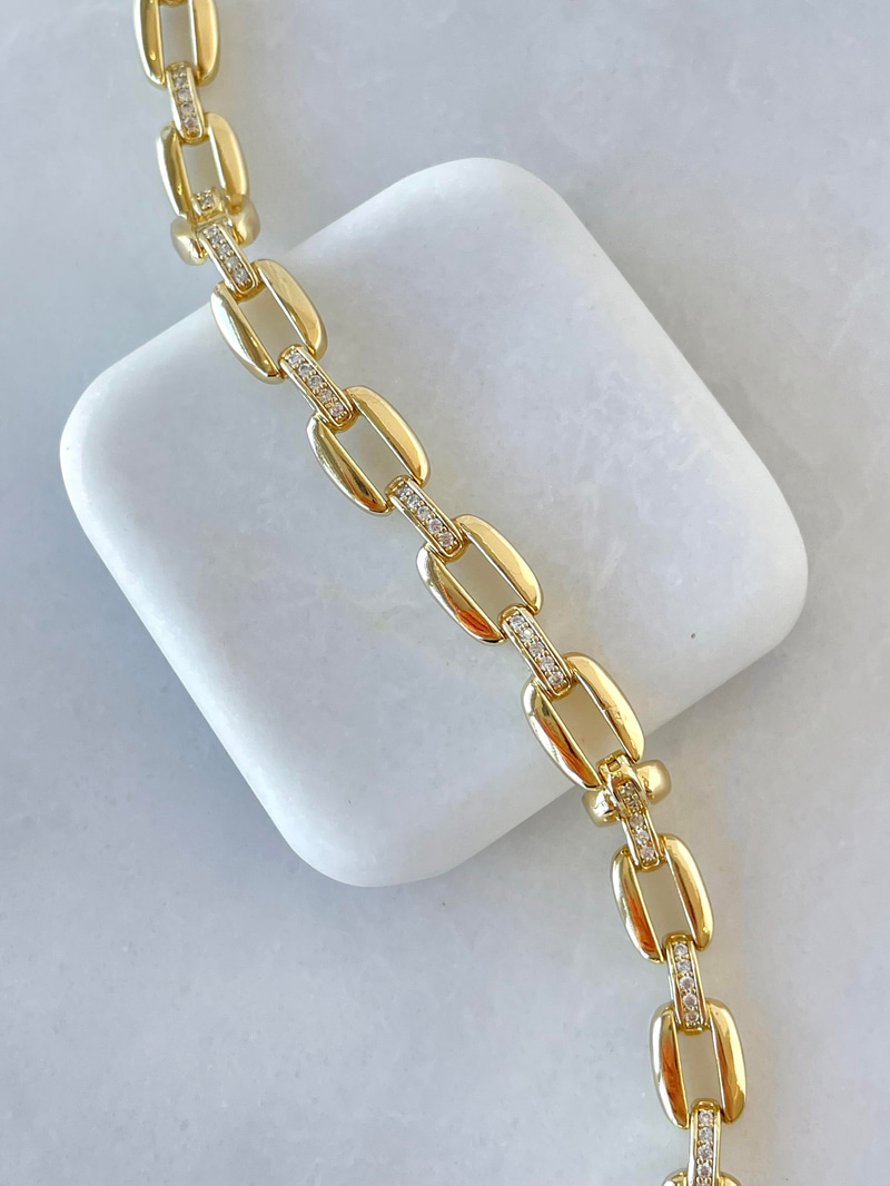 Özel Seri Gömme Taşlı Zincir Model Birleşim Bileklik Gold