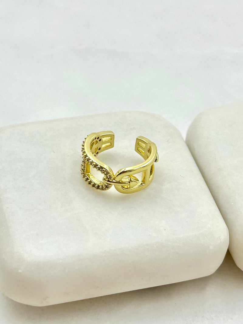 Gömme Taşlı Düğme Model Kıkırdak Küpe Gold