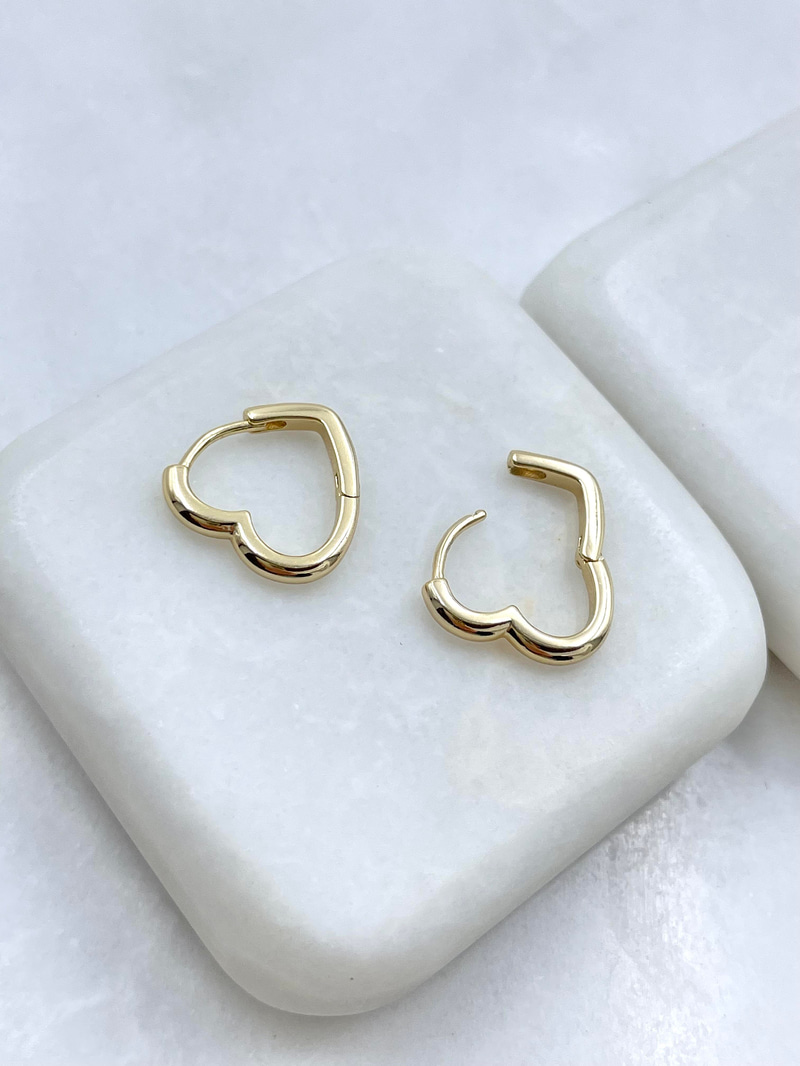 Özel Seri Kalp Model Küpe Gold
