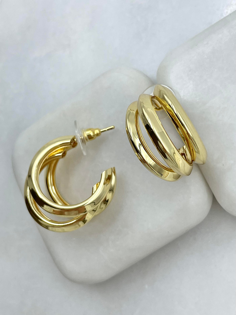 Altın Kaplama Üçlü Görünüm Halka Küpe Gold