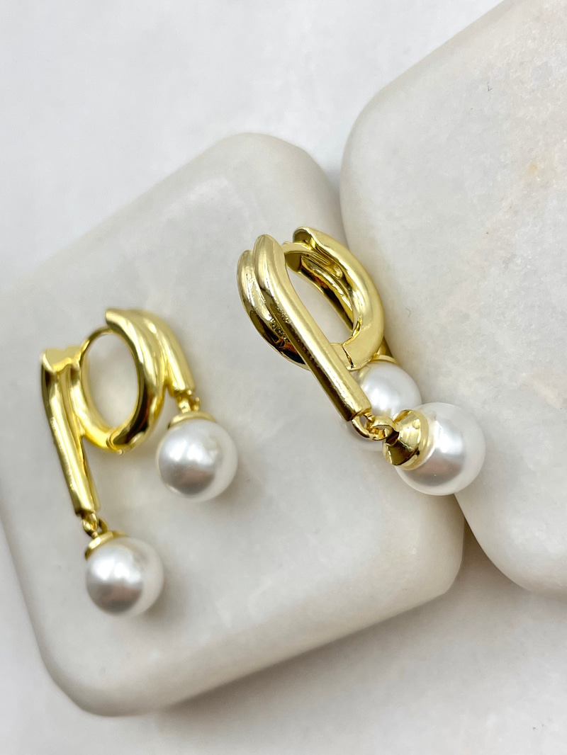 İkili İnci Sallantılı Tasarım Küpe Gold