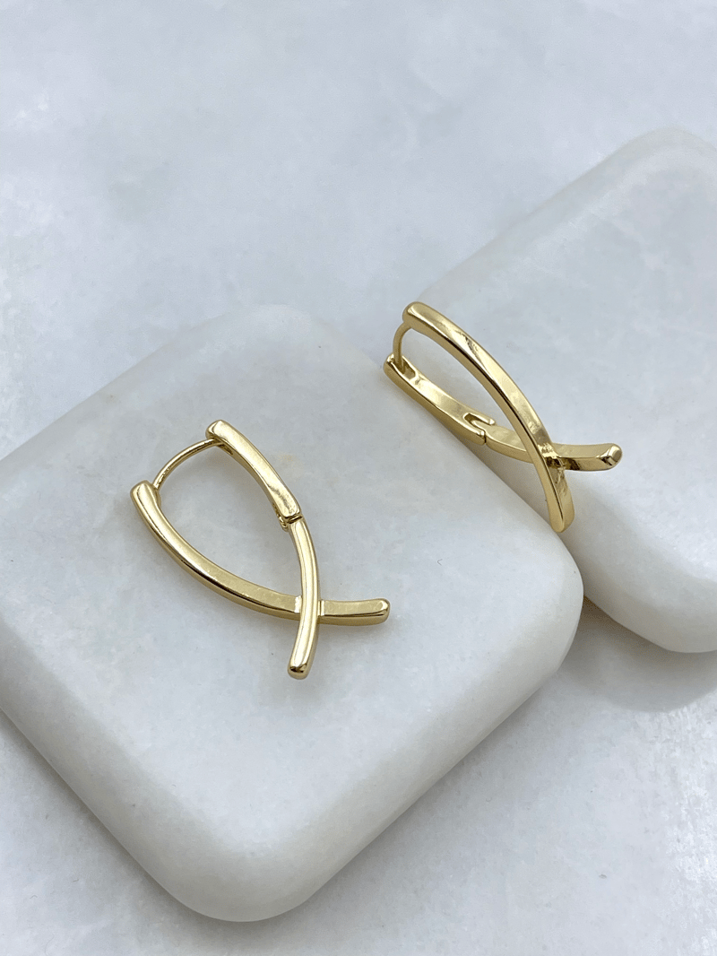 Altın Kaplama Çapraz Model Küpe Gold