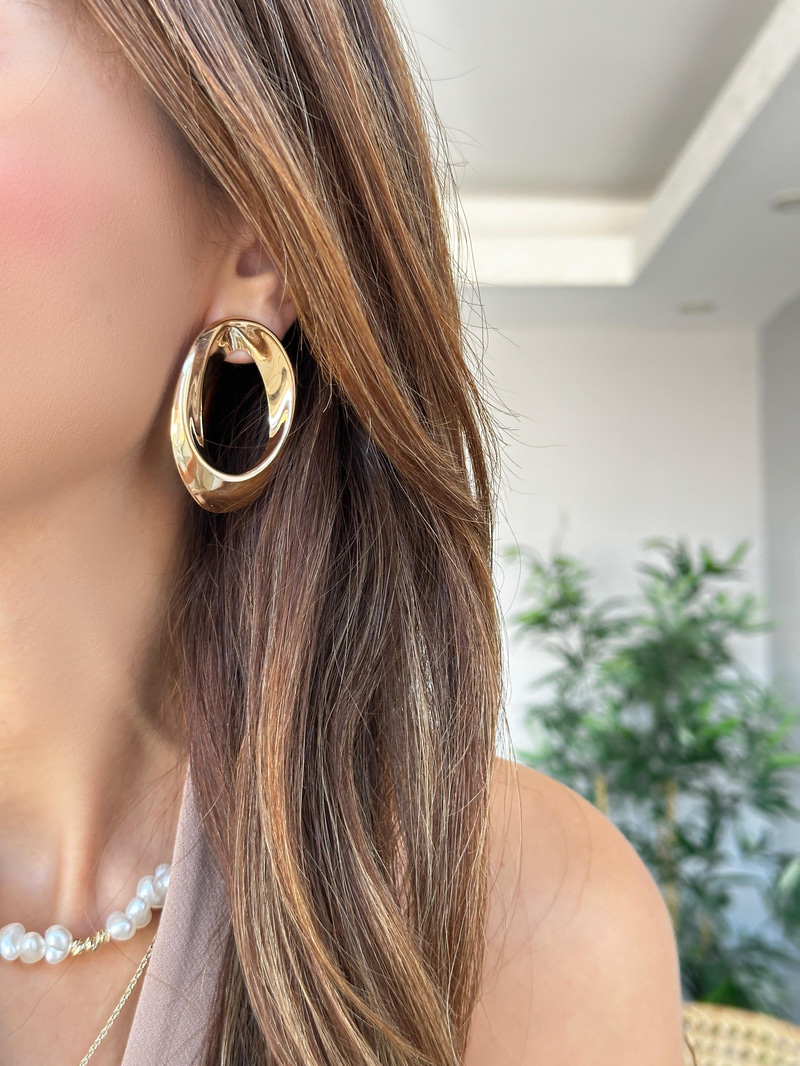 İçi Boş Oval Küpe Gold