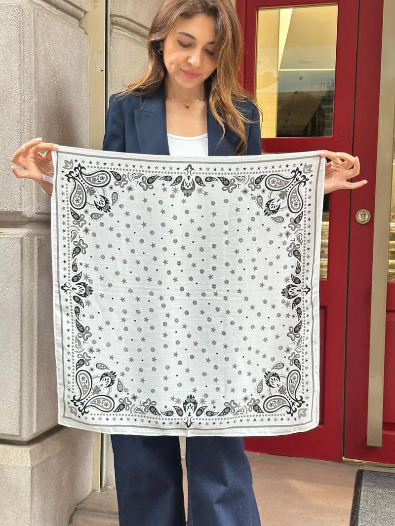 Yıldız ve Etnik Desenli Fular 65x65 cm Beyaz