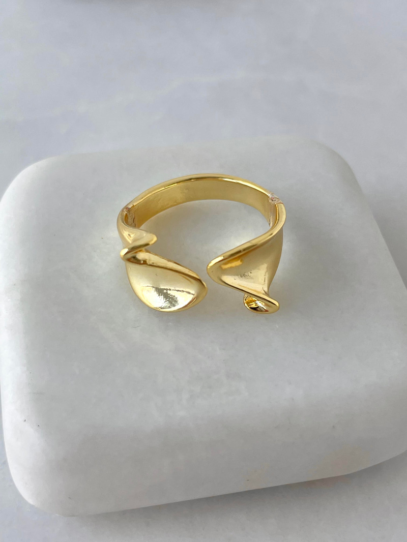 Altın Kaplama Kesik Dalga Yüzük Gold
