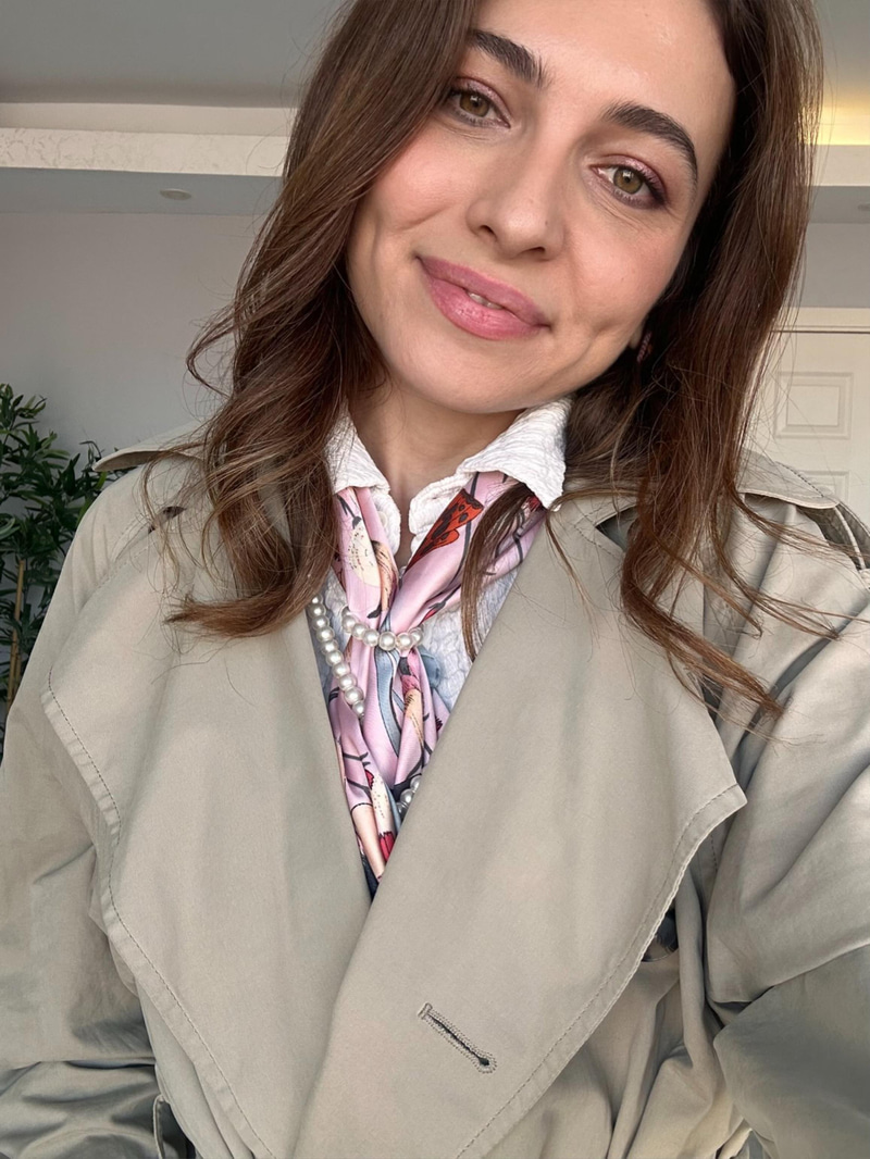 Çiçek Desenli Toz Pembe Saten Fular