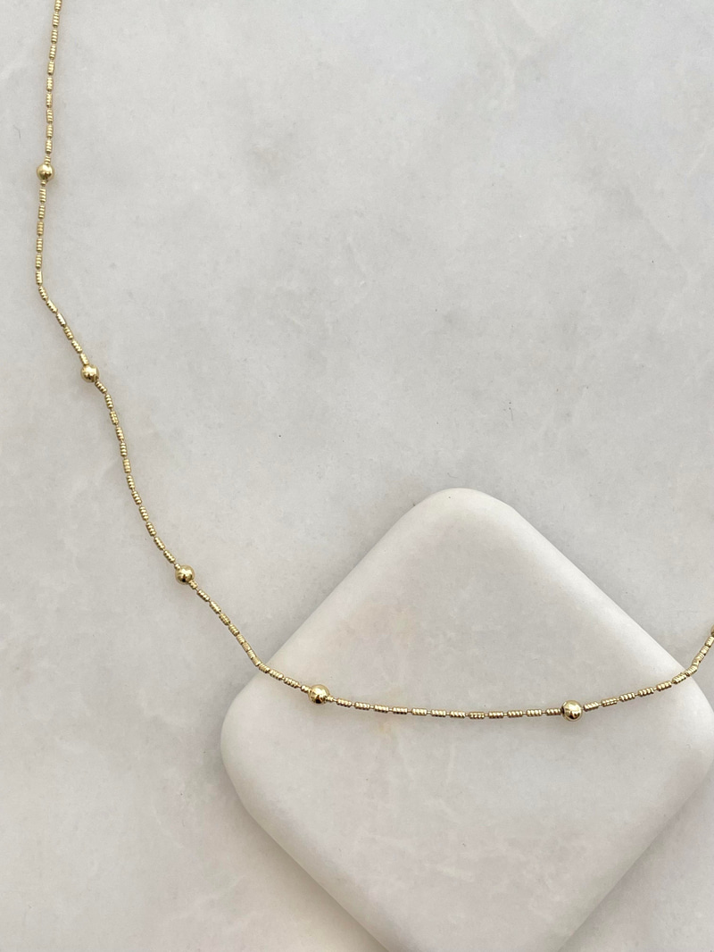 Altın Kaplama Minimal Topçuk ve Boru Zincir Kolye 45 cm Gold