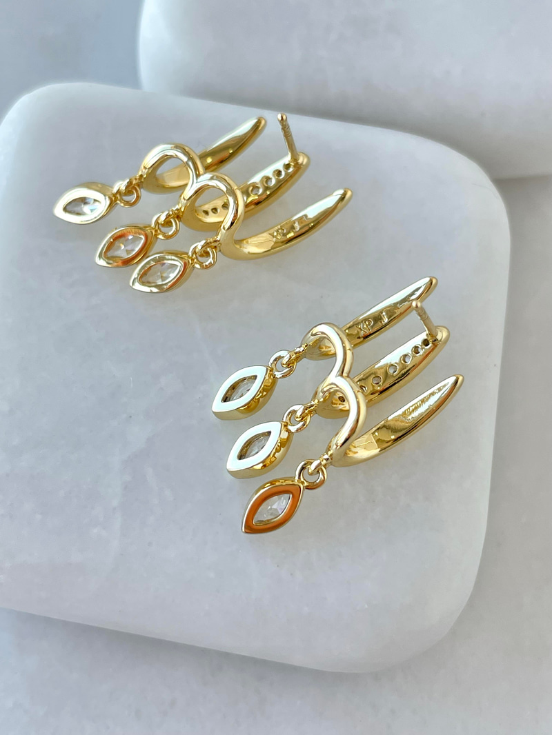 Özel Seri Üçlü Görünüm Kristal Damla Sallantılı Küpe Gold