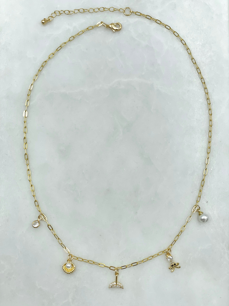 Deniz Kızı ve Ahtapot Sallantılı Kolye Gold