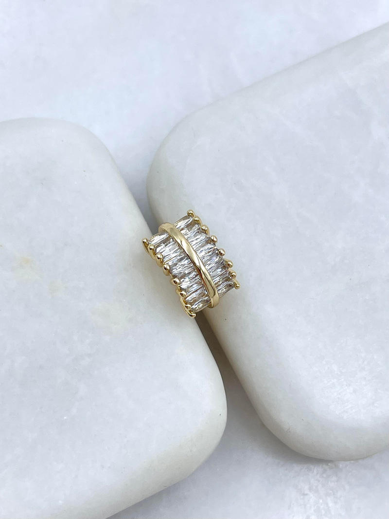 Altın Kaplama Gold Detaylı Kristal Taşlı Kıkırdak Küpe Gold