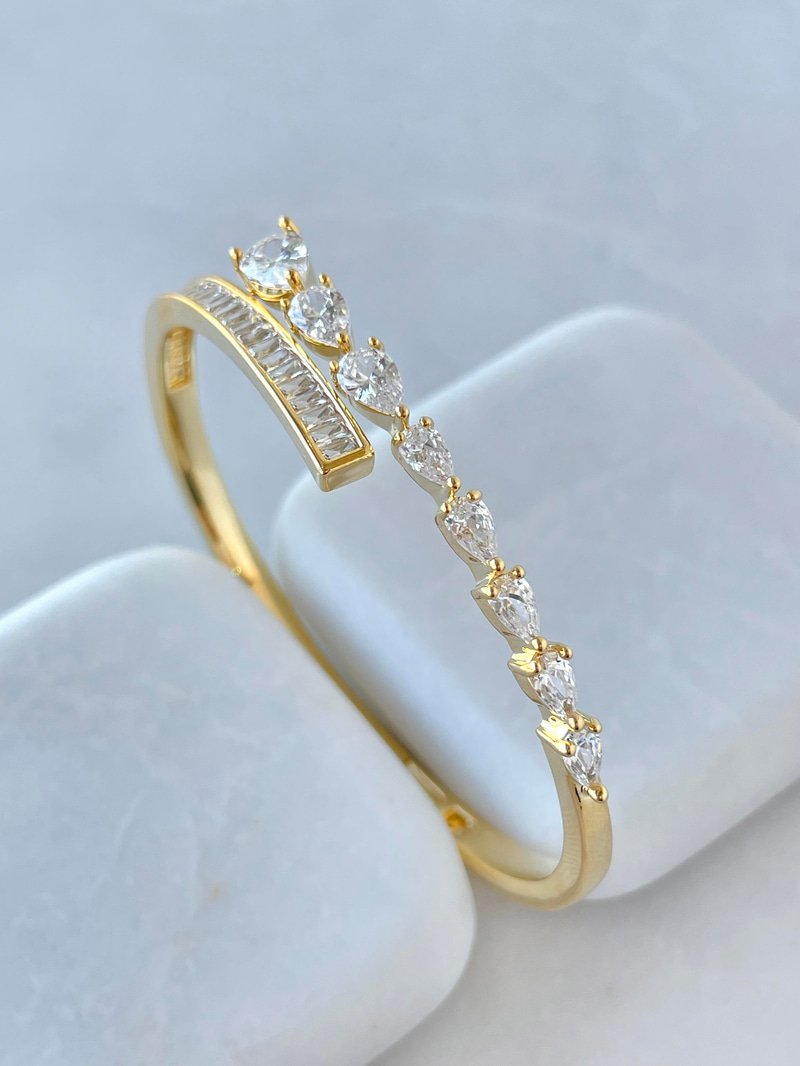 Özel Seri Damla ve Baget Taşlı Birleşim Kelepçe Gold