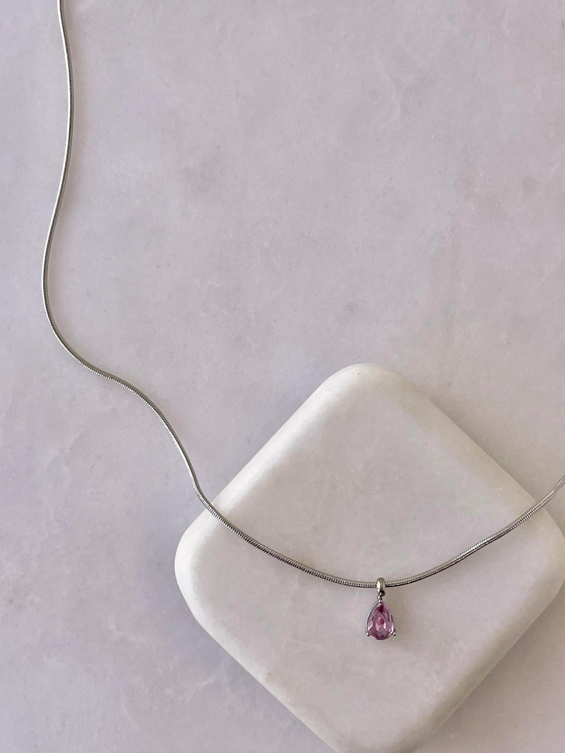 Çelik Minimal Pembe Kristal Sallantı Kolye Gümüş Renk