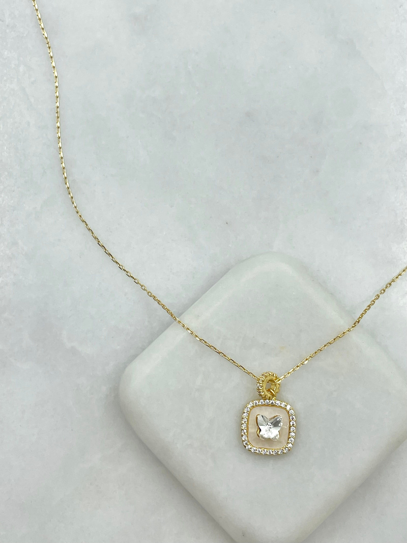 Sedefli Kristal Kelebek Kolye Gold