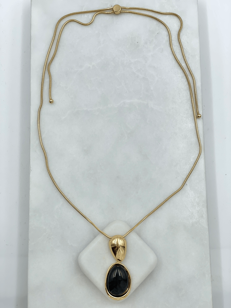 Altın Kaplama Gold Detaylı Oval Taş Model Asansör Kolye Siyah