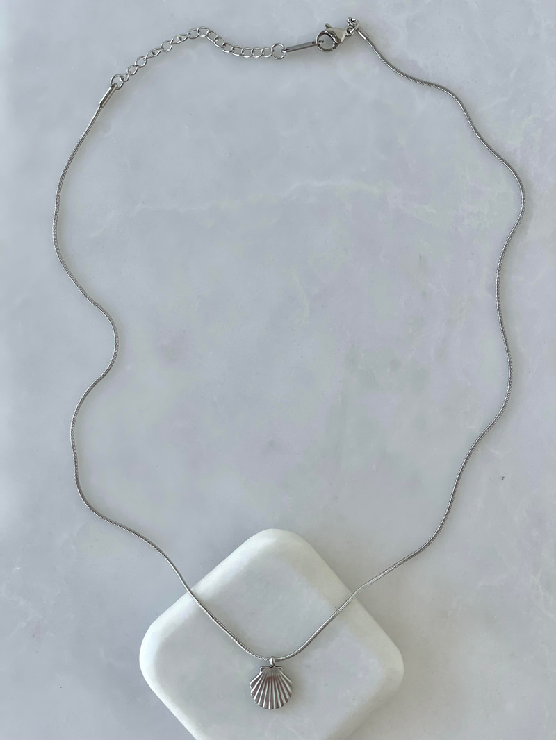Çelik Minimal Deniz Kabuğu Kolye Gümüş