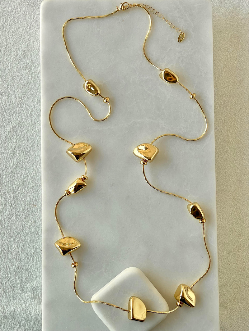 Altın Kaplama Asimetrik Gold Detaylı Kolye