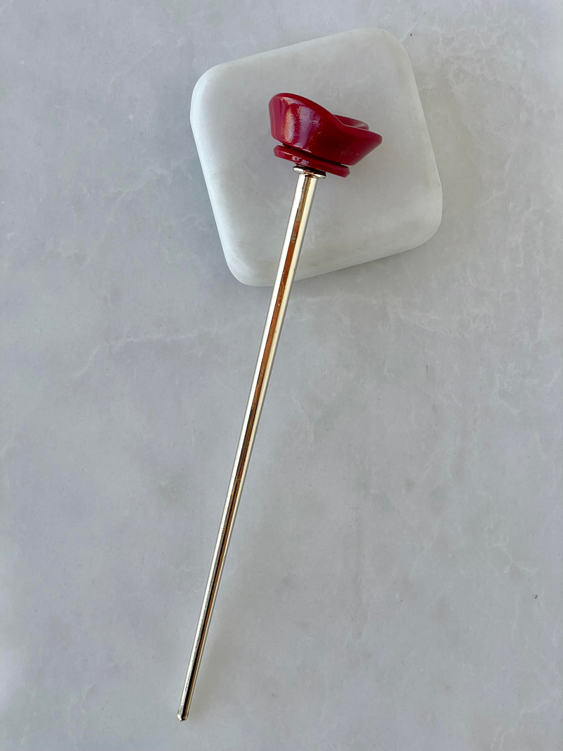Gül Model Topuz Tokası Kırmızı
